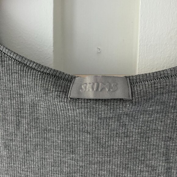SKIMS Soft Lounge Ribbed Tank Top - Heather Grey - Size M - Picture 5 of 5